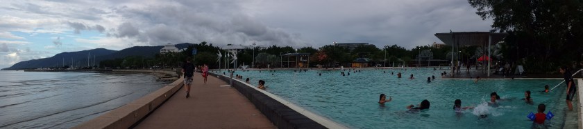 cairns-pool