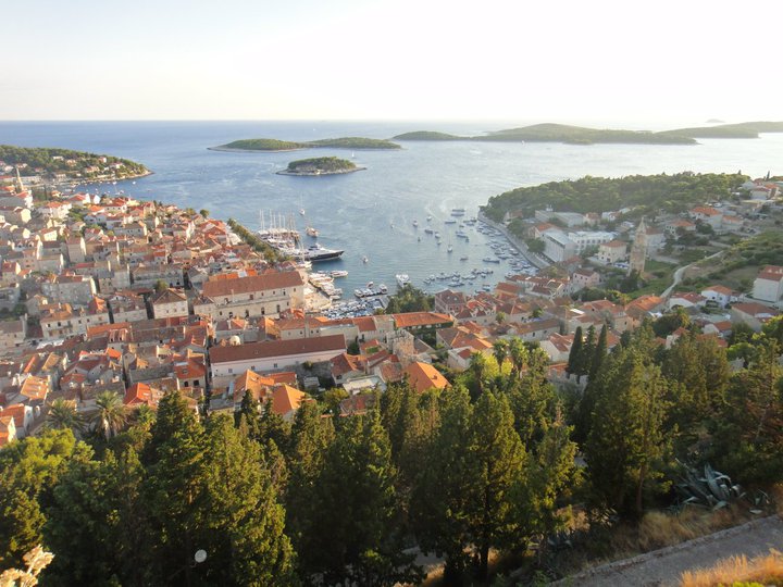 47058_442576970107_6345458_n